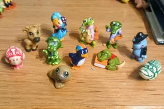 Lote 21 figuras coleccionables