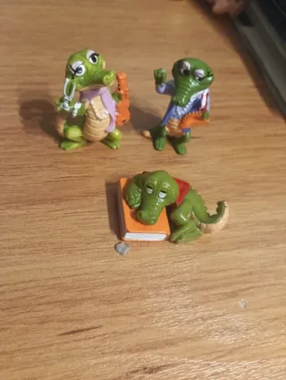 Lote 21 figuras coleccionables