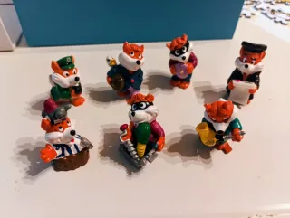 Lote 21 figuras coleccionables