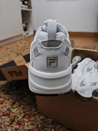 Tenis Fila Blanco/Gris Talla 36