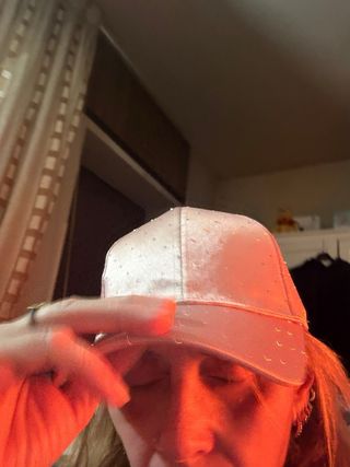 Berretto Rosa Satinato con Brillantini