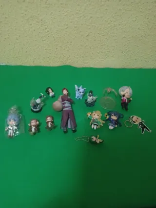 Lote di figure manga e anime