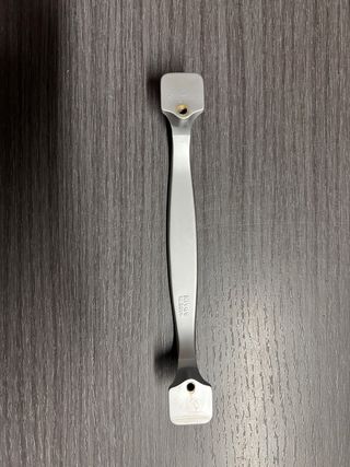 Maniglia per mobili argentata