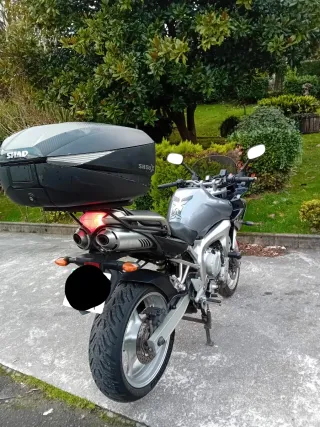 Yamaha FZ6 600 Fazer