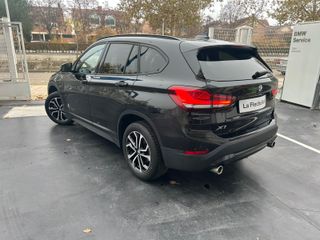 BMW X1 sDrive18dA Corporate