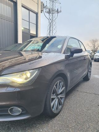 AUDI A1 1.4 TFSI 122cv Attraction