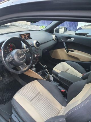 AUDI A1 1.4 TFSI 122cv Attraction