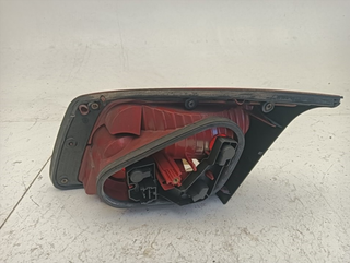 PILOTO TRASERO IZQUIERDO INTERIOR RENAULT VEL SAT