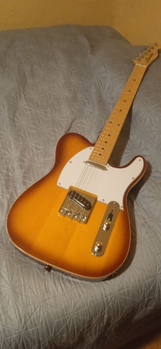 Guitarra Eléctrica Telecaster Sunburst