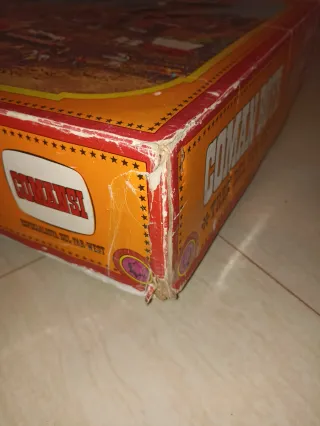 Tren Far West Comansi