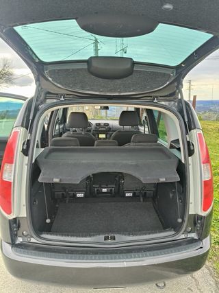 Skoda Roomster 2011
