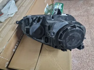 Faro Delantero Volkswagen Jetta 2006