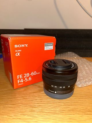 Objetivo Sony FE 28-60mm F4-5.6 E-mount (SEL2860)