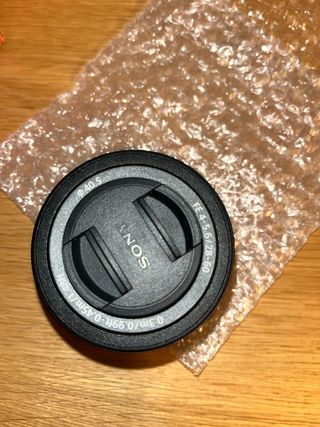 Objetivo Sony FE 28-60mm F4-5.6 E-mount (SEL2860)