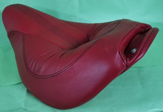 Asiento en piel Harley Davidson FXSB Breakout