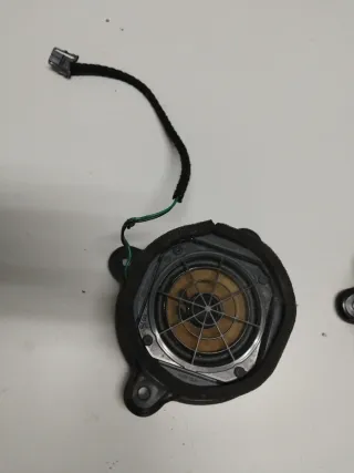 Pareja Altavoces Mercedes Bose