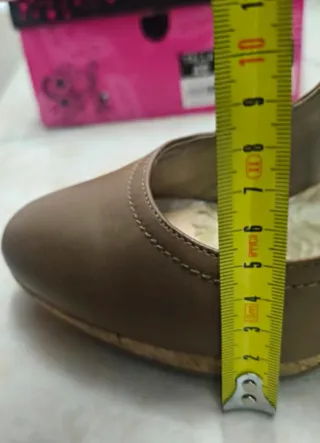 Zapatos tacón corcho marrones talla 40