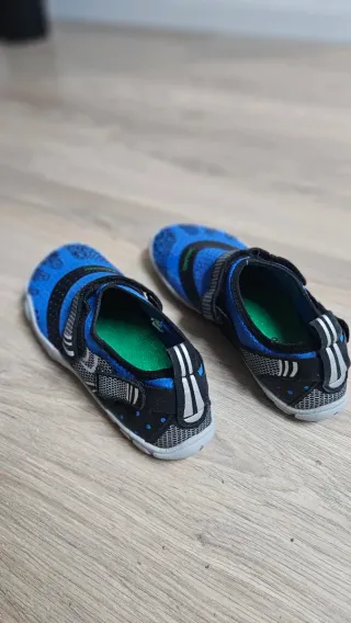 Zapatillas Saguaro para playa y agua