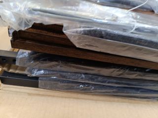 VASAGLE Estantería de Cocina, Soporte para Panadería, Isla de Cocina con Tira Magnética de Cuchillo, Cesta de Alambre, Soporte de Papel, 12 Ganchos, Marrón Rústico y Negro KKS026B01