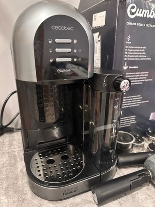 Cafetera Cecotec Cumbia Power Nera