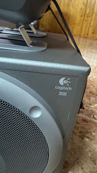 Altavoces Logitech Z-2200 2.1 THX