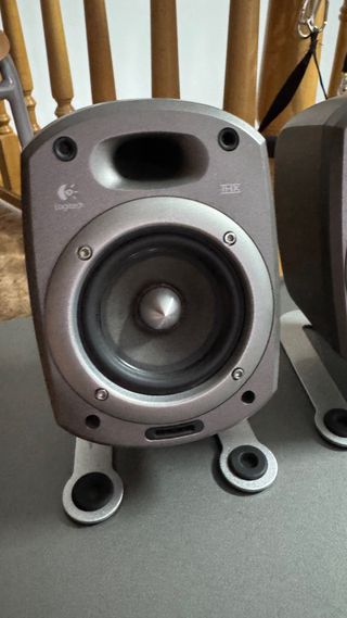 Altavoces Logitech Z-2200 2.1 THX