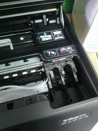 Impresora multifunción HP Offlinejet 5740