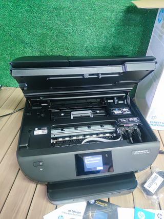 Impresora multifunción HP Offlinejet 5740