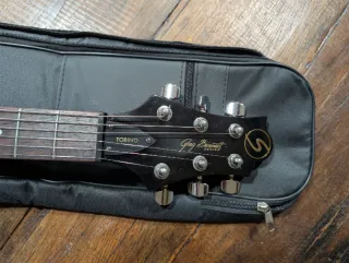 Guitarra Samick Greg Bennett TR-1 SG Roja