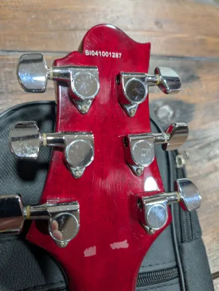 Guitarra Samick Greg Bennett TR-1 SG Roja
