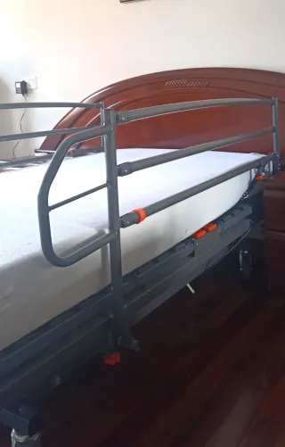 Cama Hospital Eléctrica Articulada