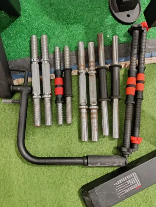 Manubri per pesi con maniglie zigrinate