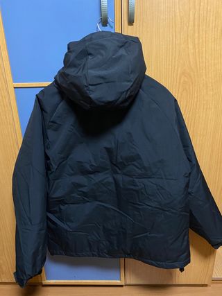 Abrigo Patagonia Negro Hacoo