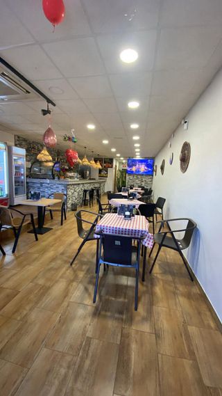 Se traspasa bar/restaurante asador yepes-toledo