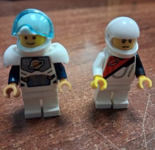 2 Lego Spaceman Moderni BAM