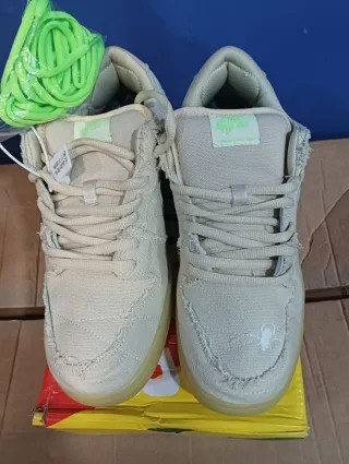Nike SB Dunk Low Mummy