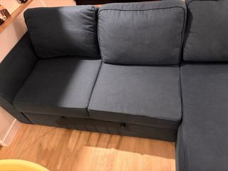 Sofá cheslong gris tela