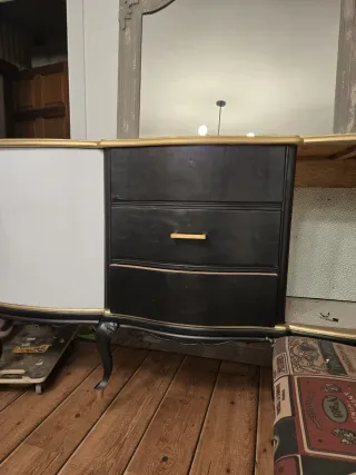 Aparador vintage restaurado