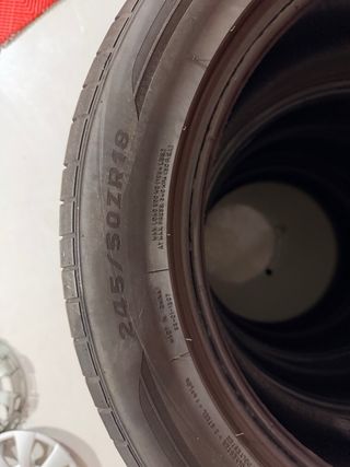 4 Neumáticos 245/50 ZR18 104W 95%
