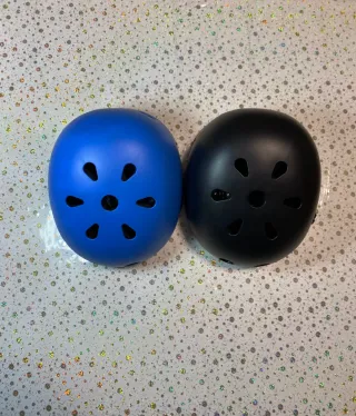 Cascos para patinete o bicicleta