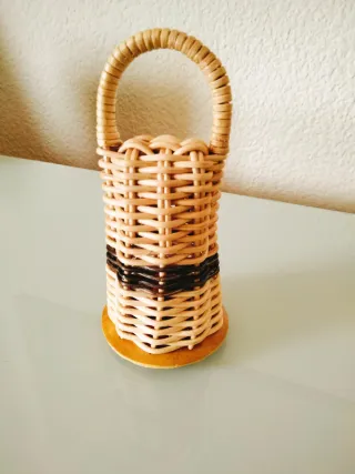 Caxixi Maraca Shaker Artesanal de mimbre