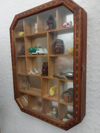 Vitrinas de madera y cristal