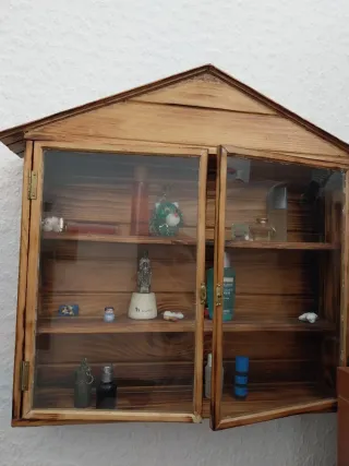 Vitrinas de madera y cristal