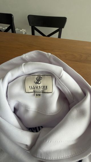 Sudadera Blanca con Logo