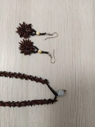 Conjunto colgante y pendientes