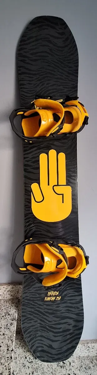 Tabla Snowboard Bataleon Twin 157 + Fijaciones.