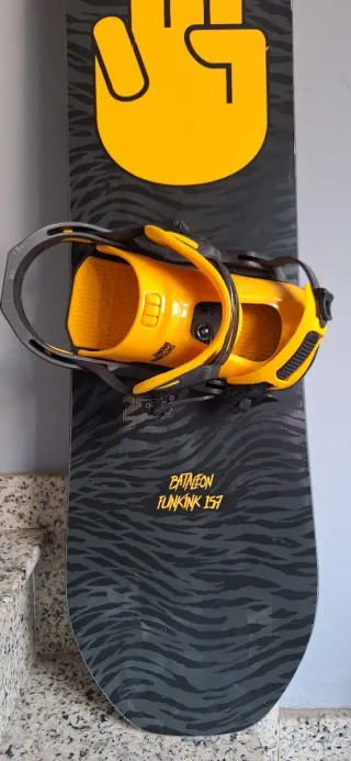 Tabla Snowboard Bataleon Twin 157 + Fijaciones.