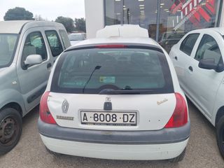 Renault Clio 1900