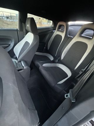 Volkswagen Scirocco 2013