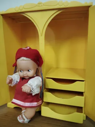 Armario Barriguitas con muñeca